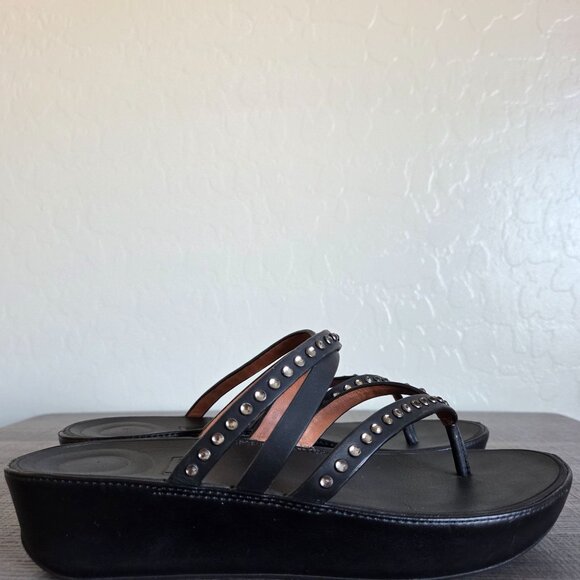 FitFlop Linny Leather Rhinestone Criss-Cross Toe Post Sandal Black Size Womens 8 - Picture 1 of 9